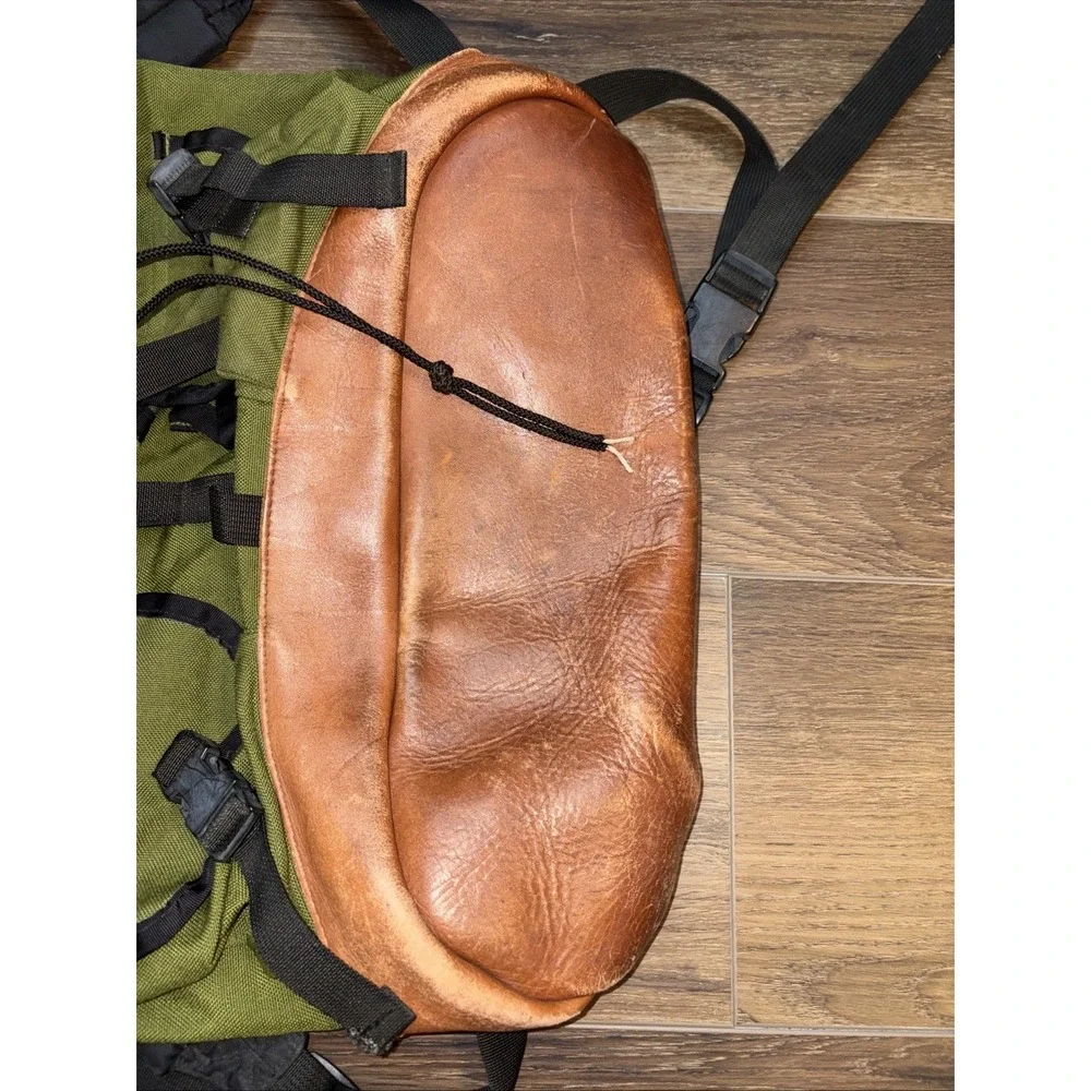 Vintage The North Face Tear Drop Backpack USA Brown Label Tag Leather Canvas